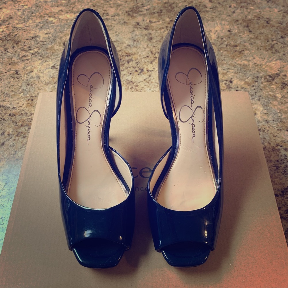 Navy Blue, Jessica Simpson heel